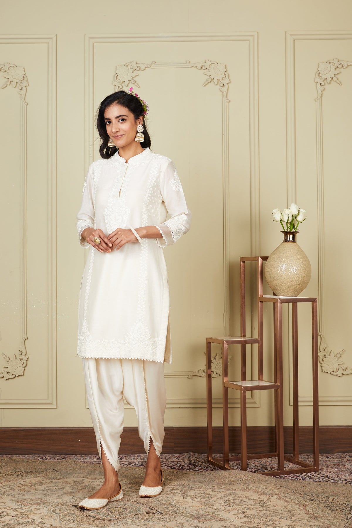 Ayanna - Daisy ivory short kurta with dhoti