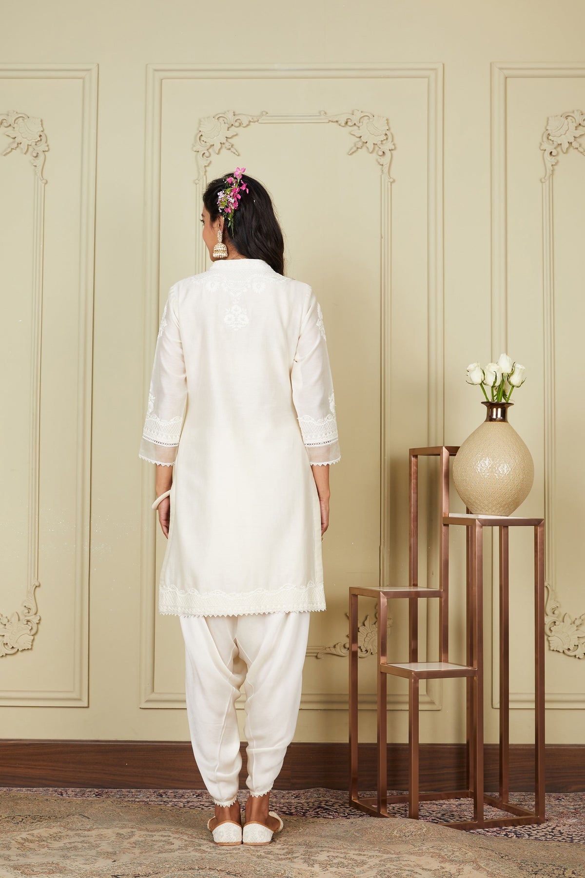 Ayanna - Daisy ivory short kurta with dhoti