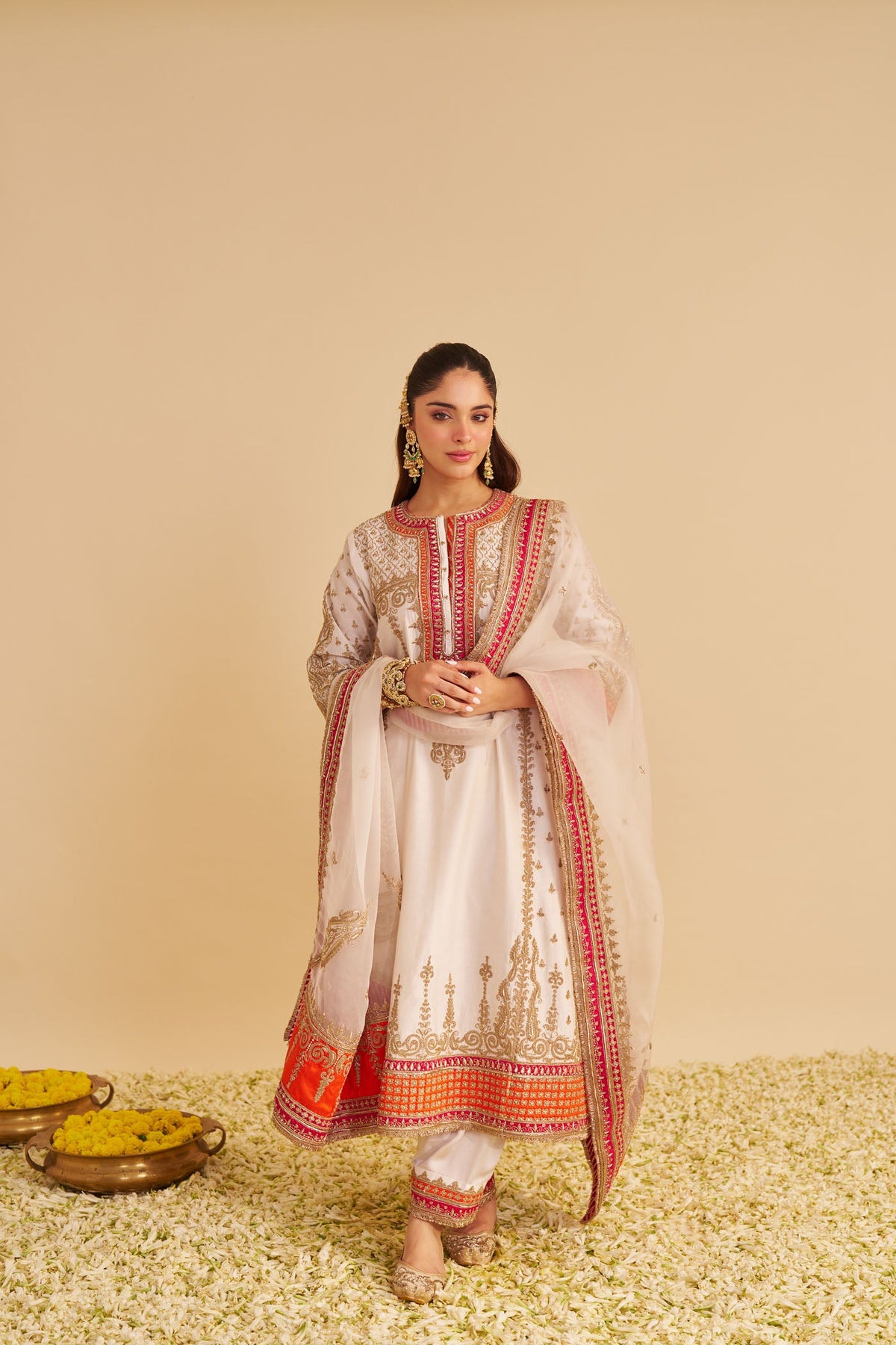 Nargis - Dabka Zardozi Embroidered Rich Banarasi Kalidaar Daisy Ivory Long Chauga Set