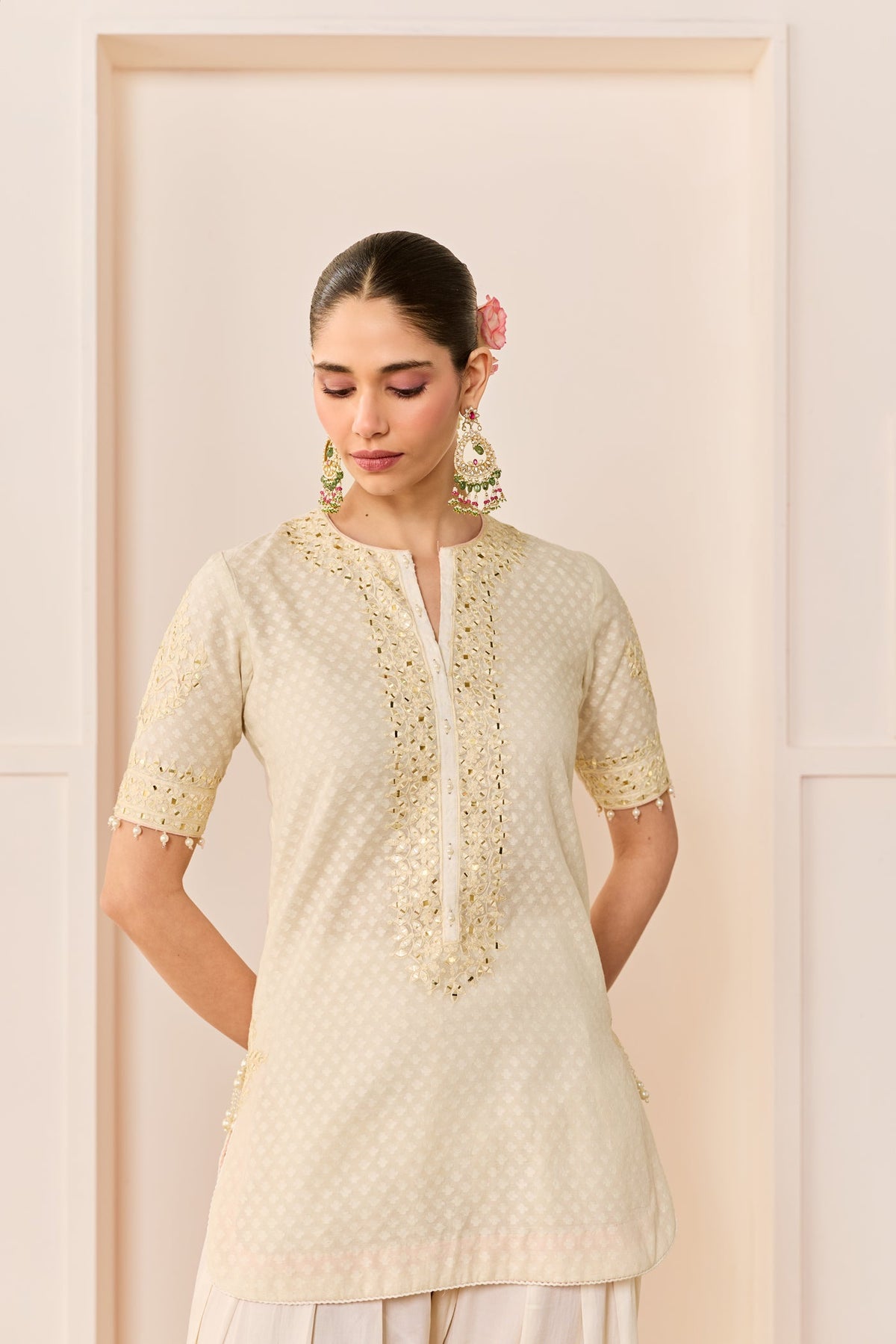 Aamna Sharif In Anaisha -Daisy Ivory Short Kurta With Farshi Salwar