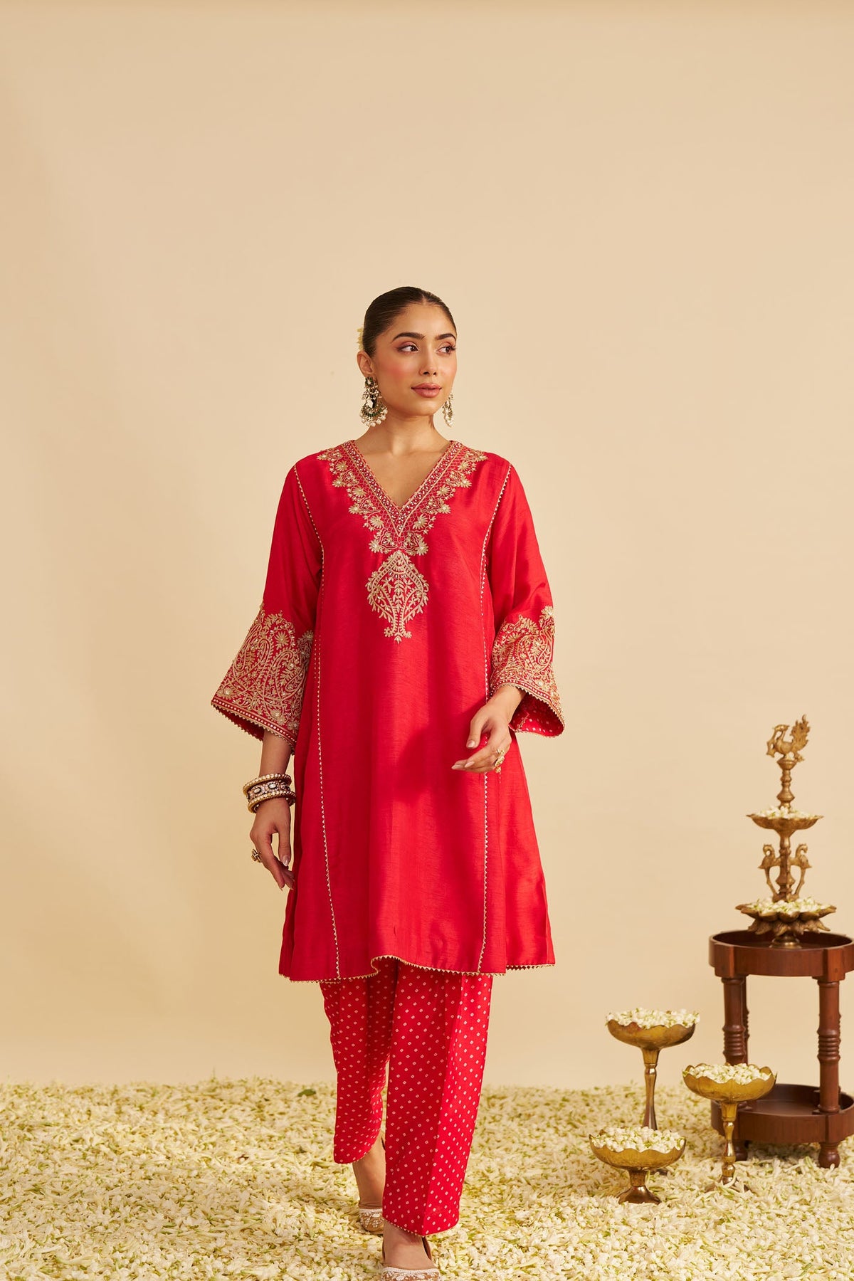 Kareena Kapoor In NIYAH - RED SHORT CHAUGA WITH SALWAR