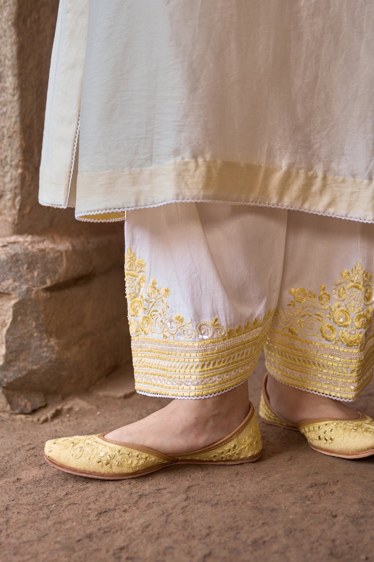 Tarini Kalingarayar in SAHABAT - DAISY IVORY WITH LEMON YELLOW KAAFTAN WITH SALWAR
