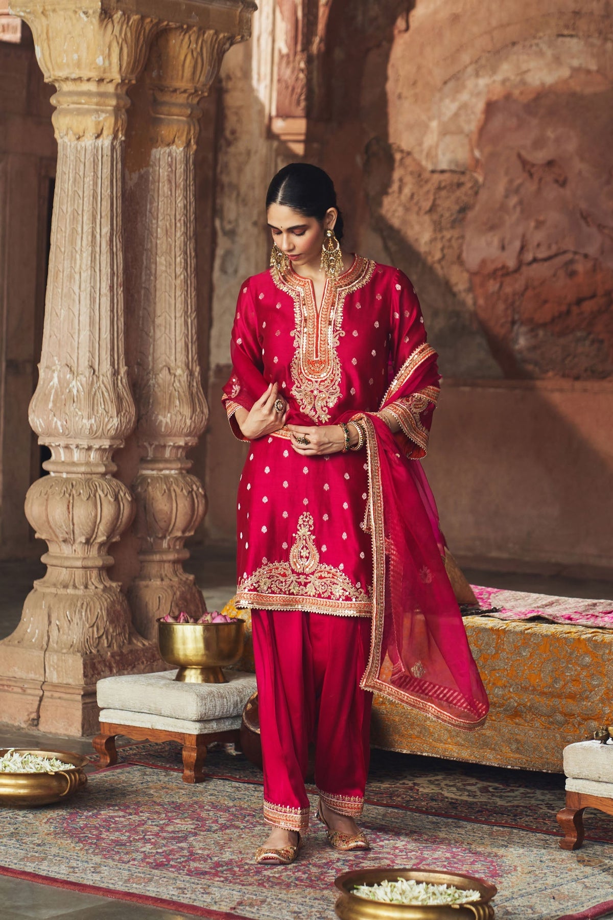 MEHWISH - HOTPINK SHORT KURTA WITH SALWAR AND DUPATTA (Lxrts)