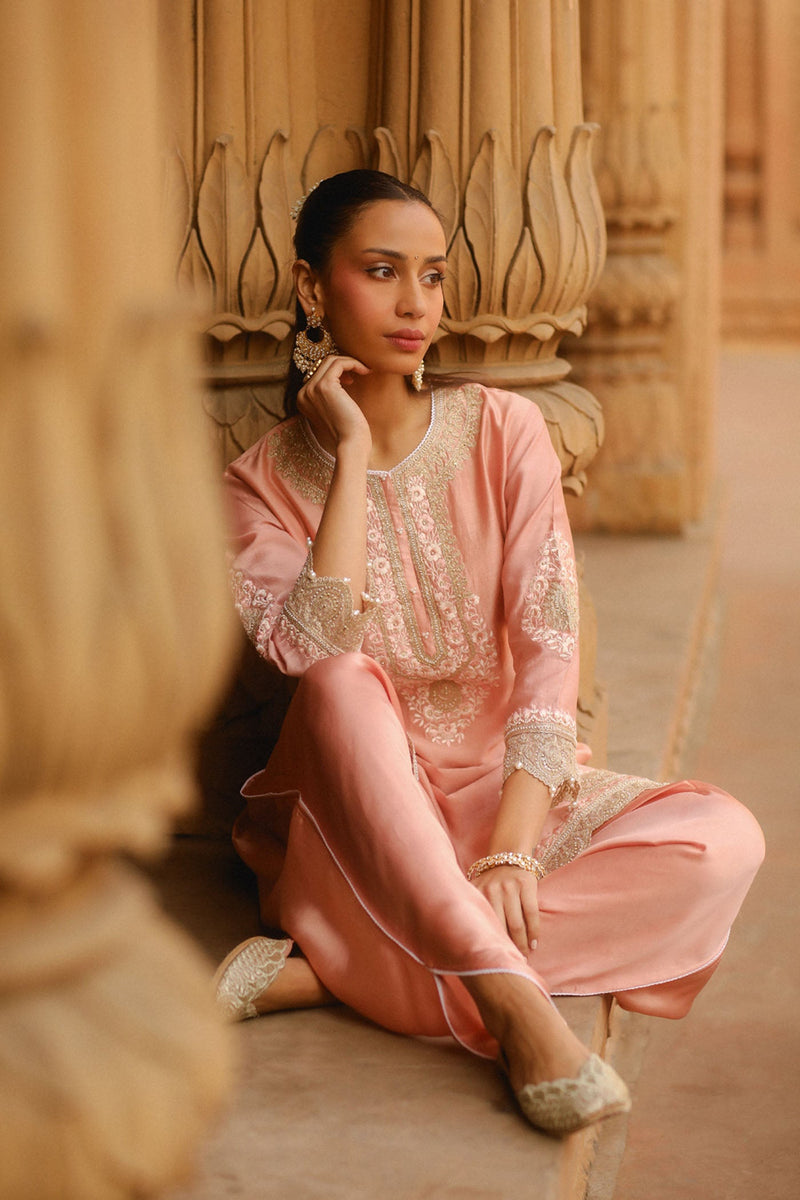 Ernika - Off Rose Kurta with dhoti