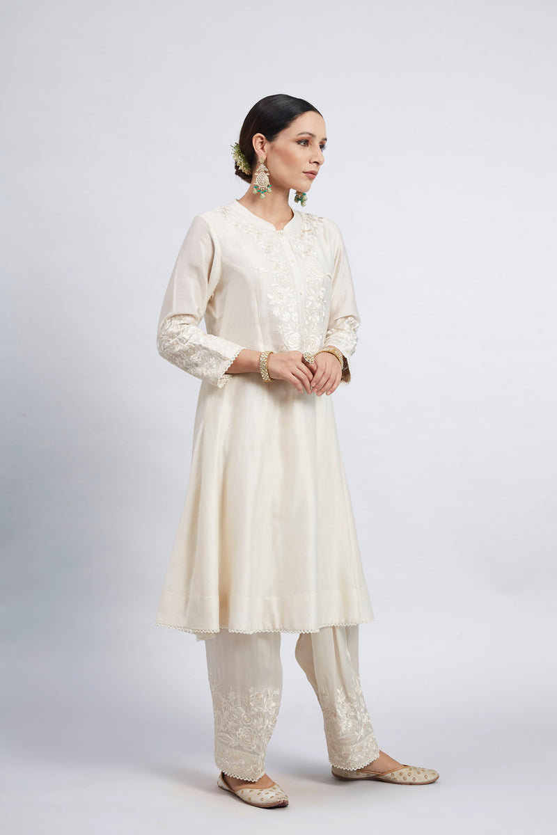 Kaina- Daisy Ivory Pure chanderi Silk Parsi-gara Embroidered Ensemble