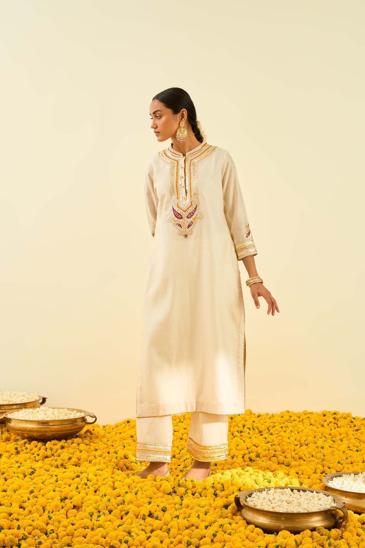 Arisah- Daisy Ivory straight long kurta with palazzo