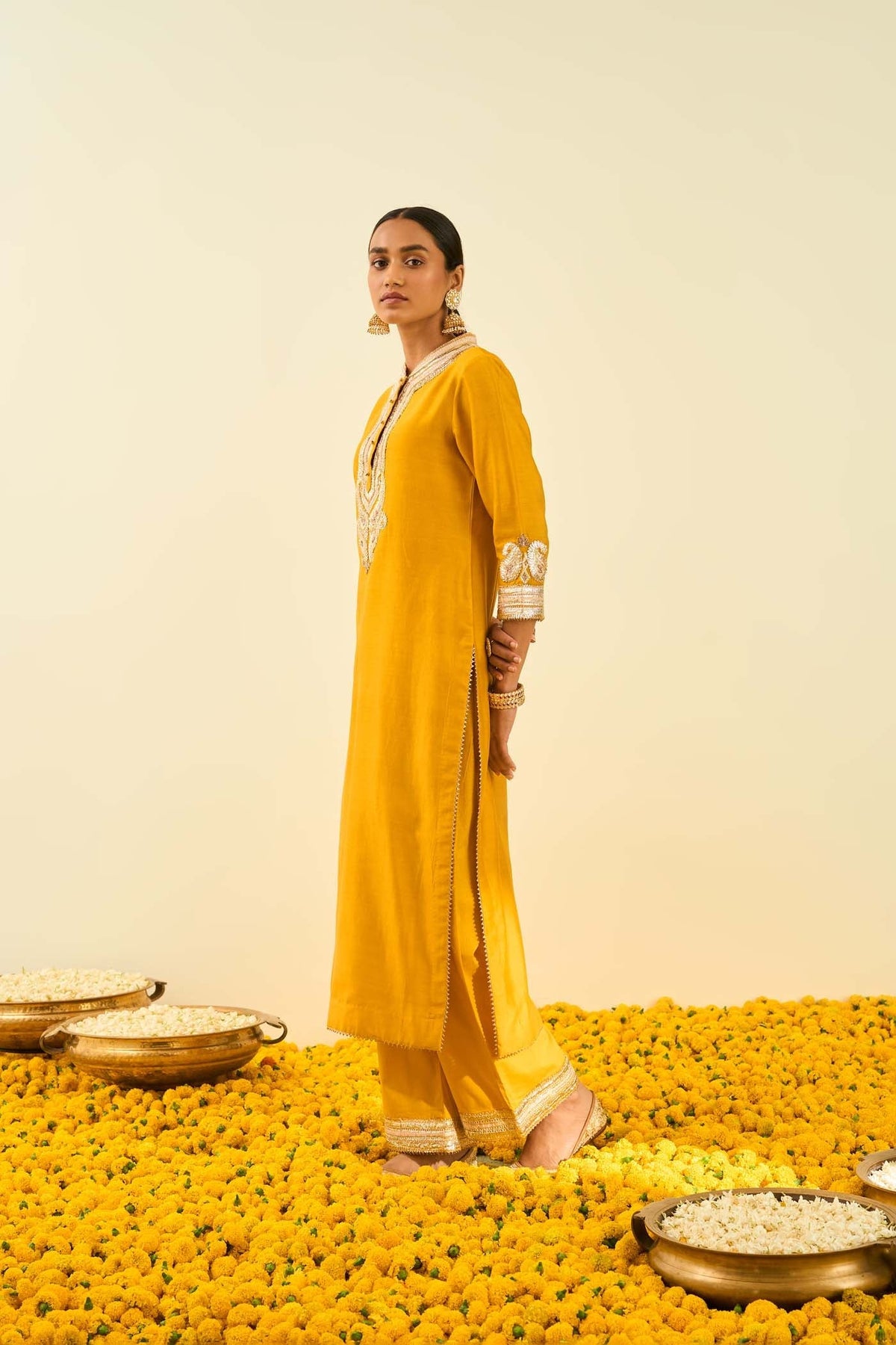 Arisah- Glaze Mustard straight long kurta with palazzo (Lxrts)