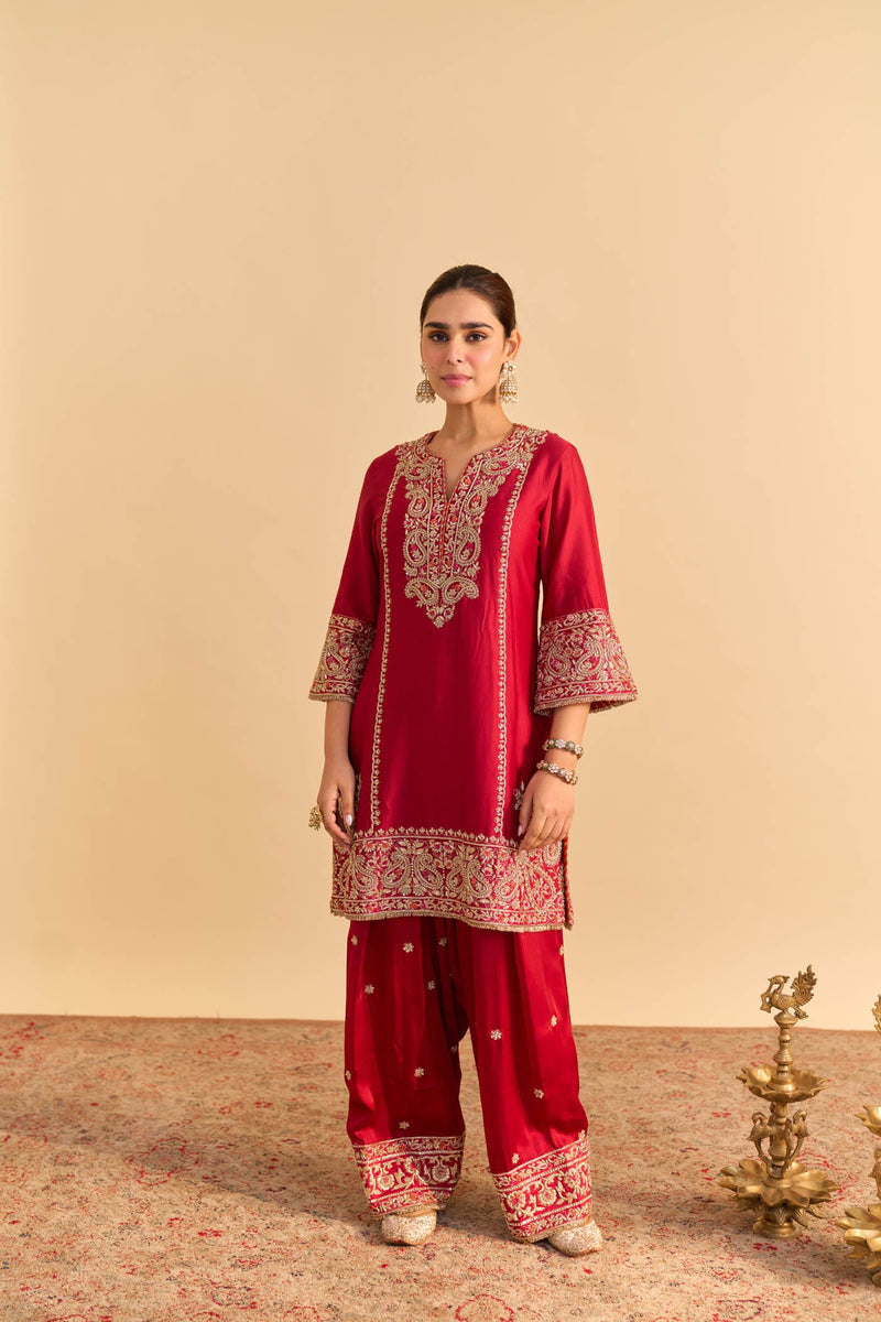 Dua Deep red Dabka Zardozi Embroidered Short kurta Set