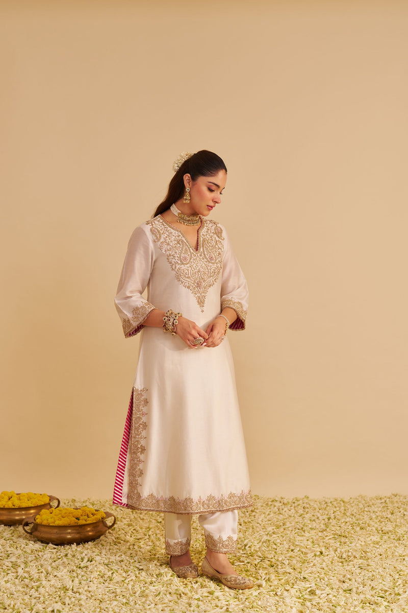 Areefa  - Dabka Zardozi Embroidered Rich Banarasi Daisy Ivory Suit & Salwar (Lxrts)