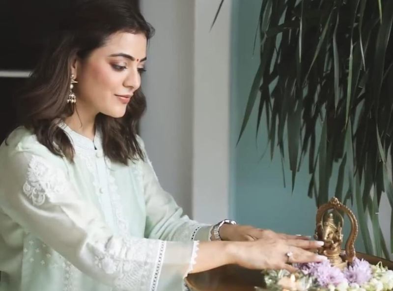 Home Pooja Outfit