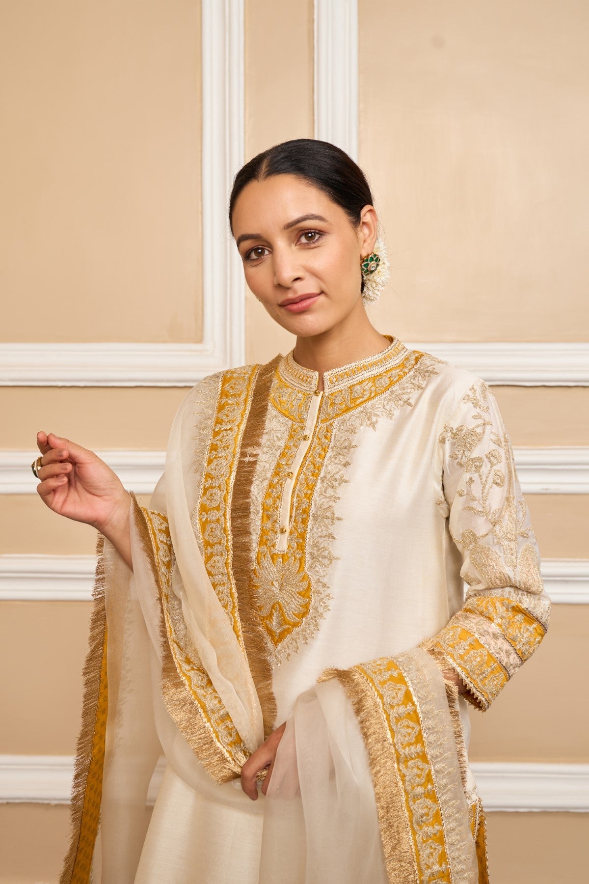 RESHAM - DAISY IVORY SHORT KURTA WITH SALWAR AND DUPATTA