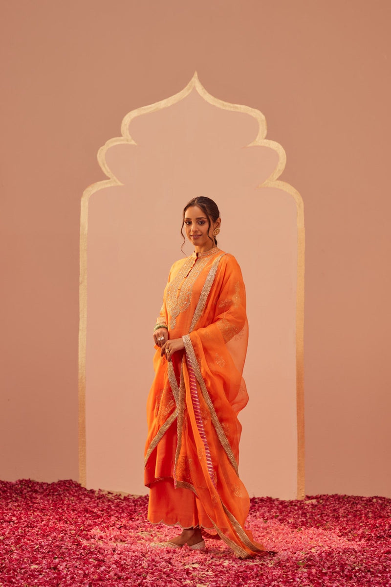 Zaniab - Burnt Orange Kurta Set