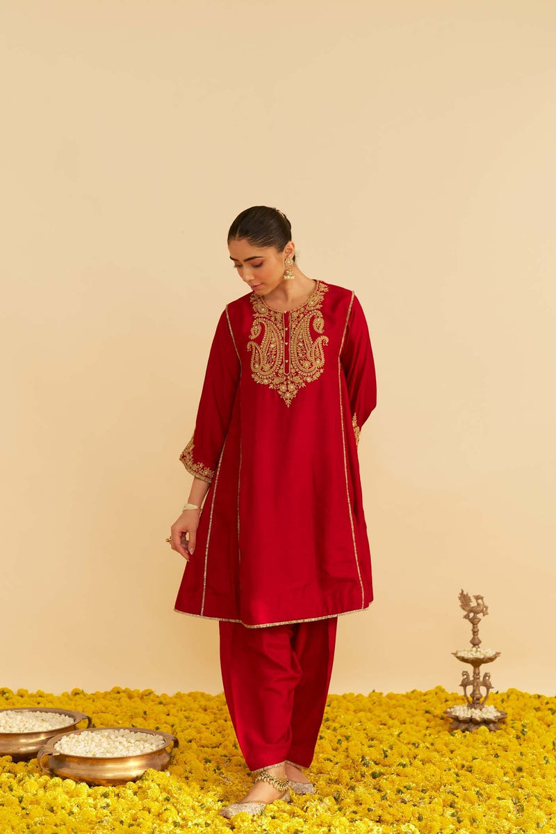 AYRA - DEEP RED SHORT CHAUGA WITH SALWAR (Lxrts)