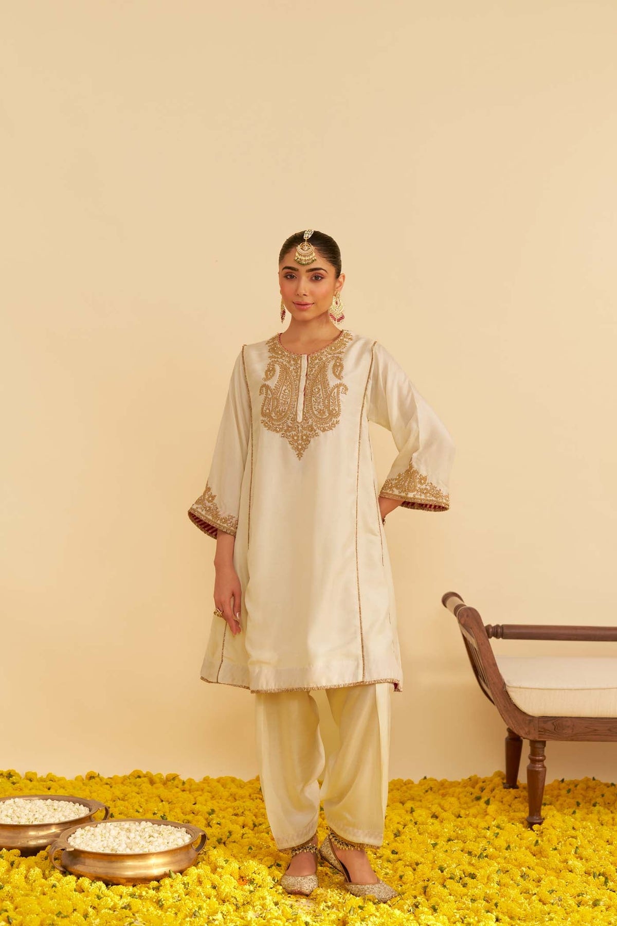AYRA - DAISY IVORY SHORT CHAUGA WITH SALWAR