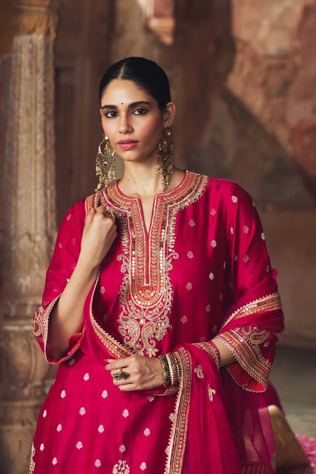 MEHWISH - HOTPINK SHORT KURTA WITH SALWAR AND DUPATTA (Lxrts)