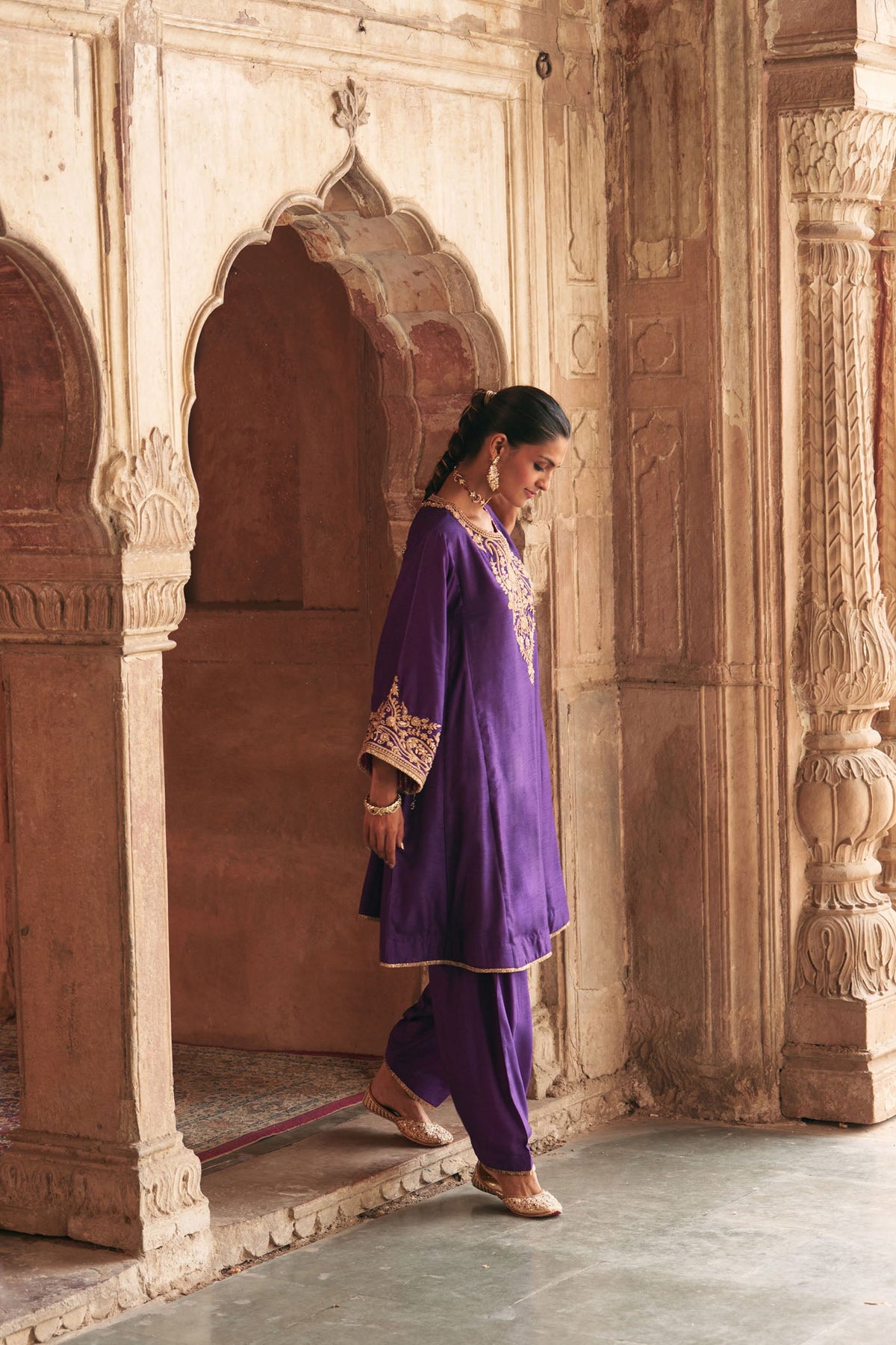 MARWA - DEEP PURPLE SHORT CHAUGA WITH SALWAR (LXRTS)