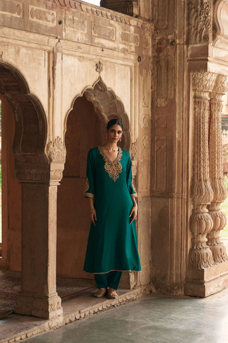 HAAYAT - EMERALD GREEN LONG KAFTAN WITH SALWAR